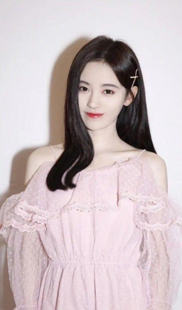 明星健身穿搭_健身明星女图片_女明星健身服照片